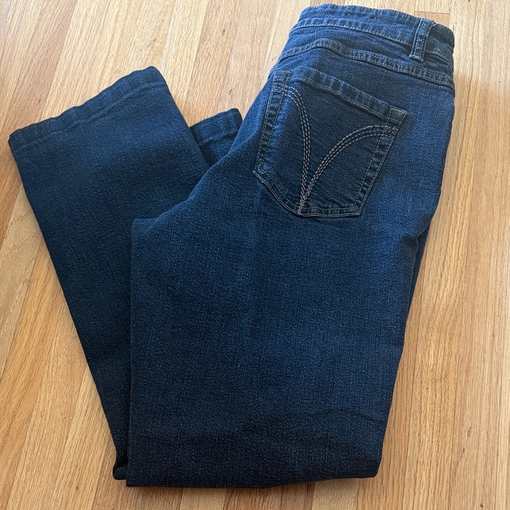FDJ Straight Leg Jeans
Size26
Item#1